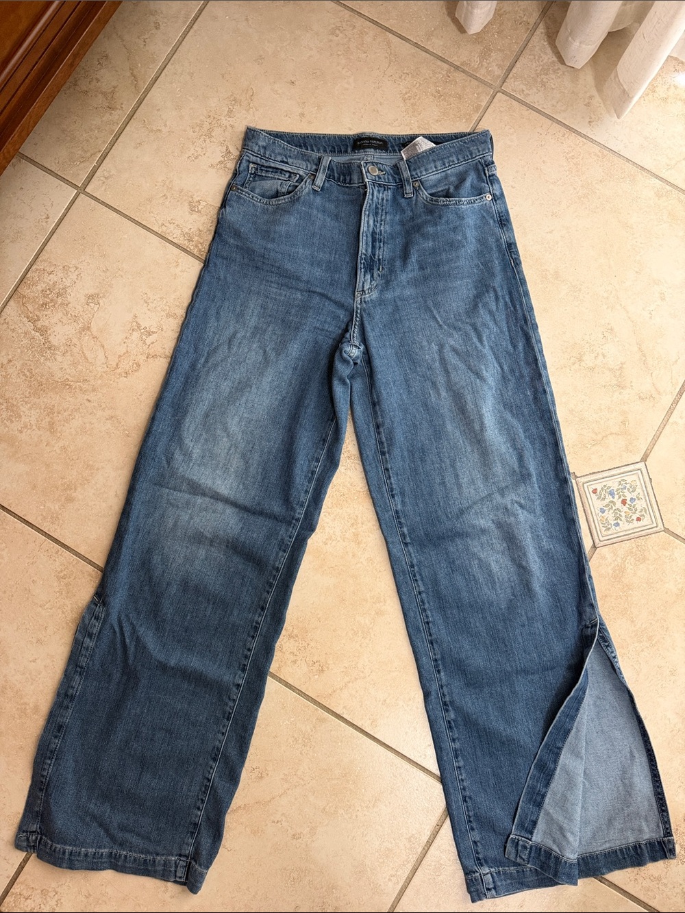 BANANA REPUBLIC Wide Leg-high rise Denim Jeans